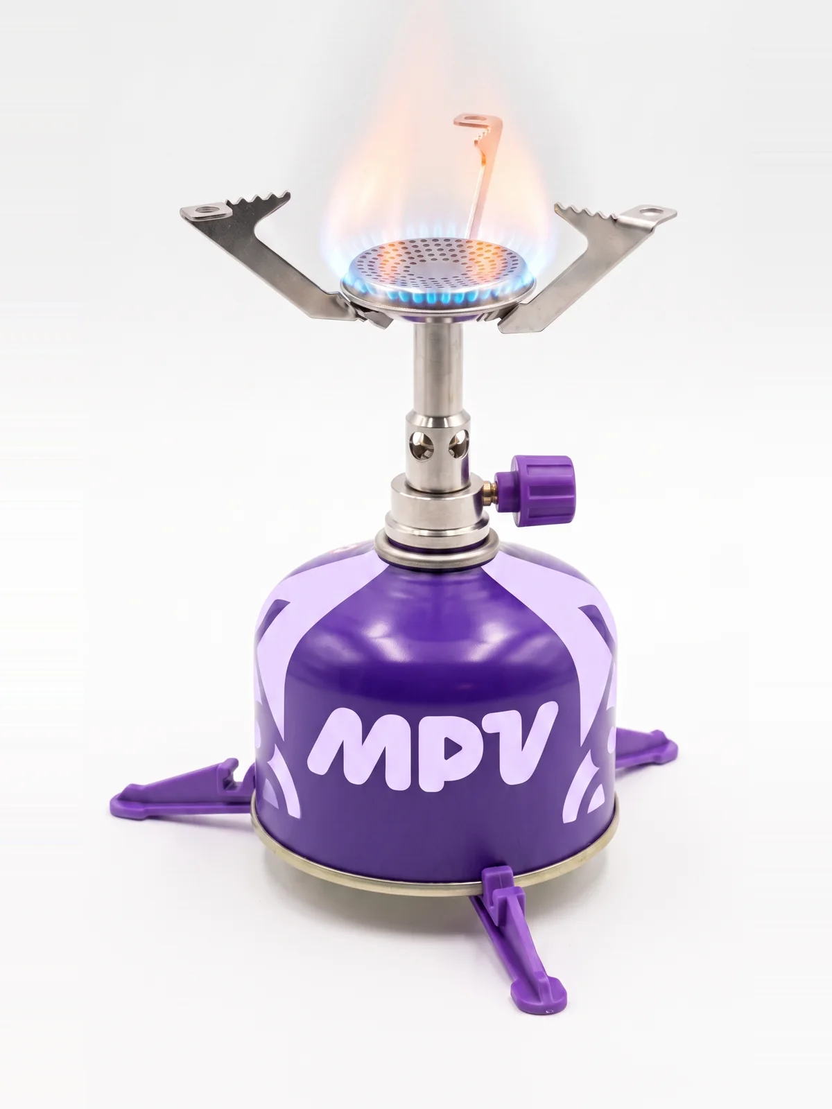 Pocket Stove lit with a blue flame
